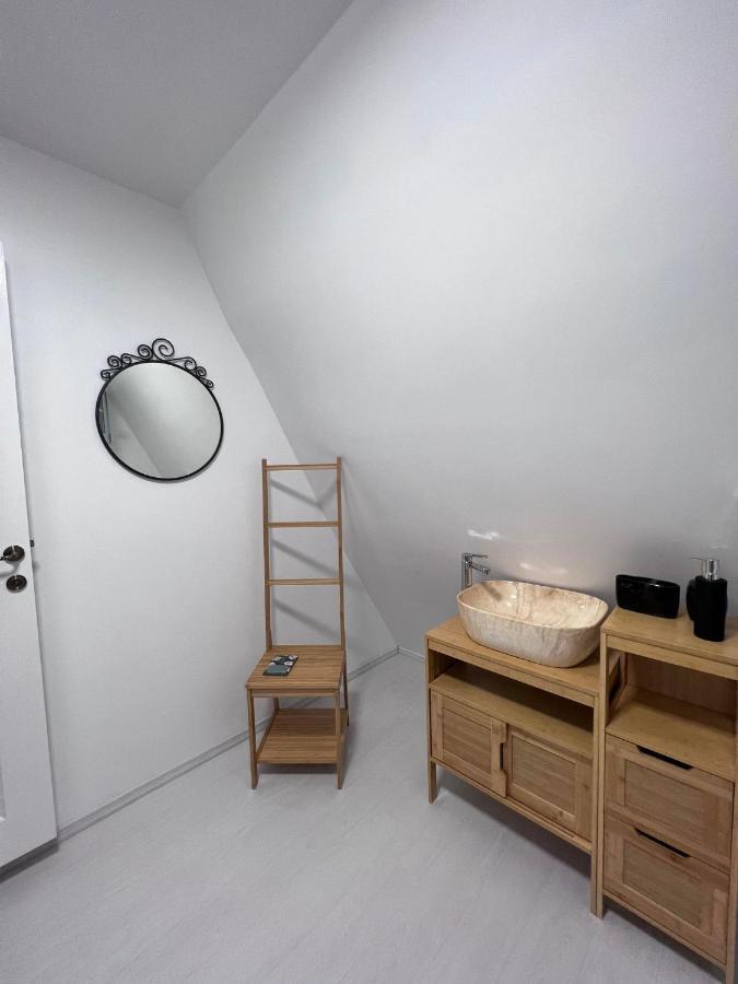 Cabane A-Frame Svinita Buitenkant foto